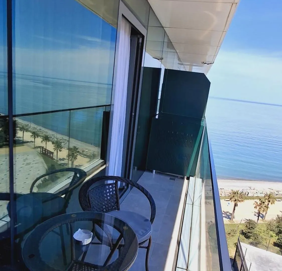 דירה באטומי Park & Sea Style Studio